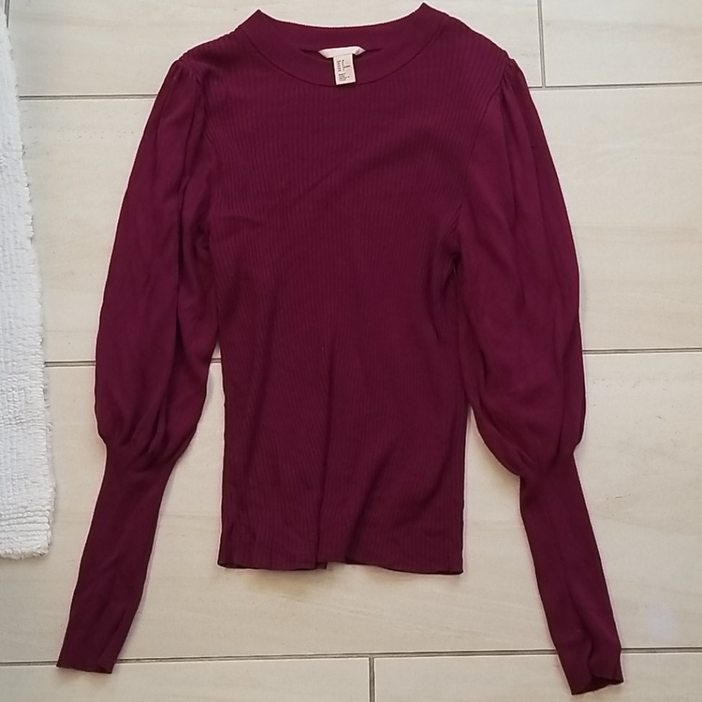 H&M balloon sleeve top